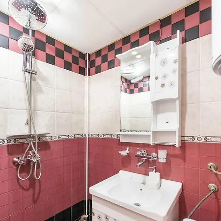 Homey Near Grand Mall Apartment Varna